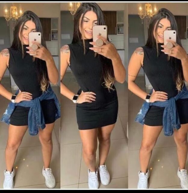 Vestido de Gola Curta regata de malha